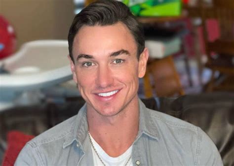 Cade Maddox, Net Worth, Wiki, Videos, Photos, Girlfriend  .